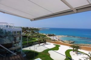 2012-05-AWNING_PALLADIO-apartment-Cyprus-15